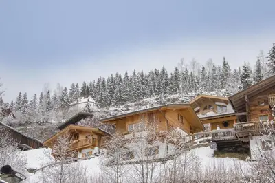Schöneben Chalet Schöneck im Winter