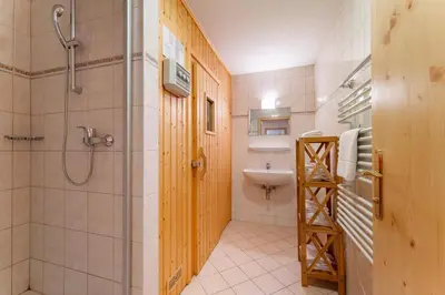 Ein Badezimmer in der Unterkunft Schöneben Chalet Op 't Suyden