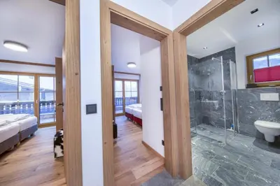 Ein Badezimmer in der Unterkunft Nationalpark Chalet Grosser Hexenkopf