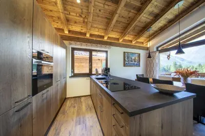 Küche/Küchenzeile in der Unterkunft Nationalpark Chalet Reichenbergerspitze