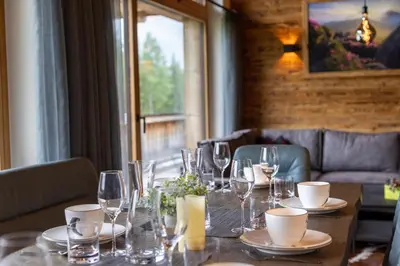 Ein Sitzbereich in der Unterkunft Nationalpark Chalet Vorderkopf