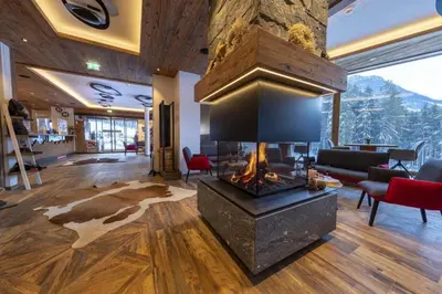 Ein Sitzbereich in der Unterkunft Nationalpark Chalet Grosser Happ