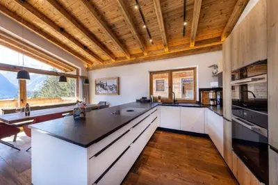 Küche/Küchenzeile in der Unterkunft Nationalpark Chalet Kleinvenediger