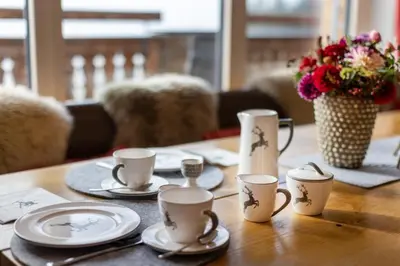 Ein Sitzbereich in der Unterkunft Nationalpark Chalet Hohe Warte