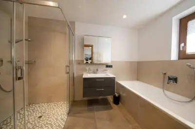 Ein Badezimmer in der Unterkunft Nationalpark Chalet Bachmayrspitze