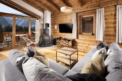TV/Unterhaltungsangebot in der Unterkunft Nationalpark Chalet Blindis