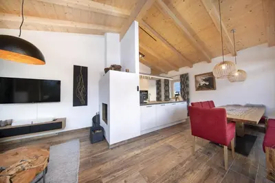 TV/Unterhaltungsangebot in der Unterkunft Nationalpark Chalet Stein am Ferner