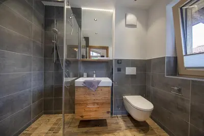 Ein Badezimmer in der Unterkunft Nationalpark Chalet Rosenspitze