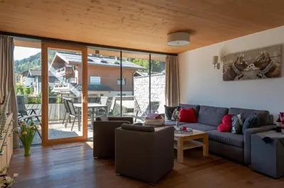 Ein Sitzbereich in der Unterkunft Residenz Wildkogelbahnen Top 12