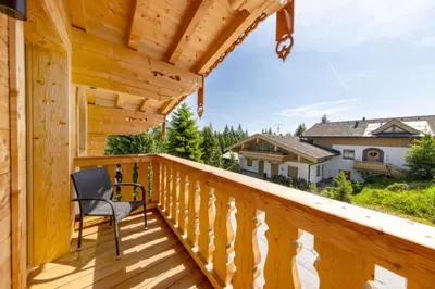 Ein Balkon oder eine Terrasse in der Unterkunft Falkensteinalm Top 3