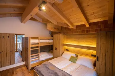 Ein Bett oder Betten in einem Zimmer der Unterkunft Falkensteinalm Top 3