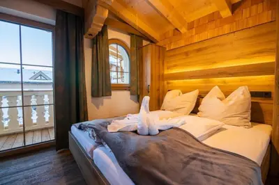 Ein Bett oder Betten in einem Zimmer der Unterkunft Falkensteinalm Friends Top 2+3