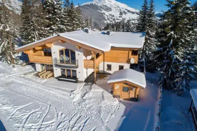 Chalet Zillertal Arena 2 im Winter
