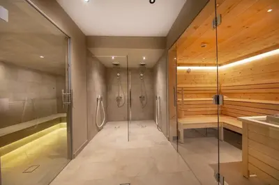 Ein Badezimmer in der Unterkunft Edelweisshaus Top 2