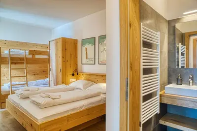 Ein Bett oder Betten in einem Zimmer der Unterkunft Edelweisshaus Top 6