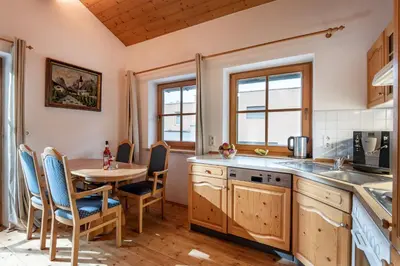 Küche/Küchenzeile in der Unterkunft Hannes Appartement in im Zentrum von Kirchberg - by NV-Appartements