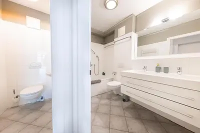 Ein Badezimmer in der Unterkunft Residenz Sonnenfeld Top 1