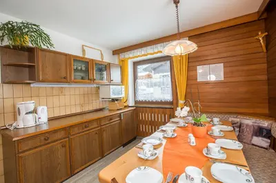 Küche/Küchenzeile in der Unterkunft Landhaus Vier Jahreszeiten