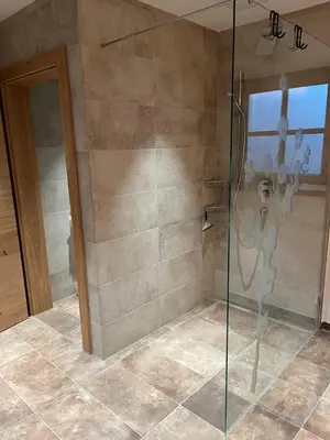 Ein Badezimmer in der Unterkunft Ferienhäuser Schweitzer