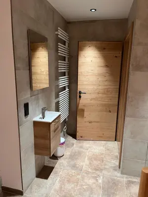 Ein Badezimmer in der Unterkunft Ferienhäuser Schweitzer