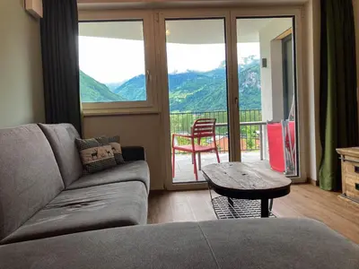 Ein allgemeiner Bergblick oder ein Berglick von der Ferienwohnung aus