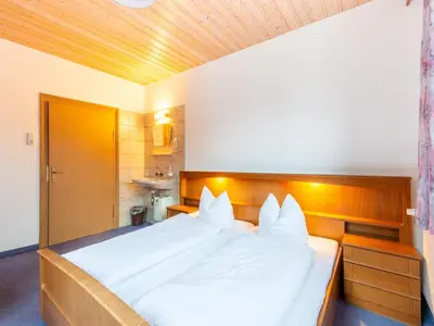 Ein Bett oder Betten in einem Zimmer der Unterkunft House in Fügen near Zillertal Ski Slopes