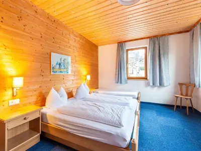 Ein Bett oder Betten in einem Zimmer der Unterkunft House in Fügen near Zillertal Ski Slopes