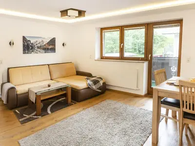 Ein Sitzbereich in der Unterkunft Bei Steiner