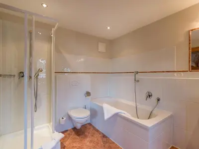 Ein Badezimmer in der Unterkunft Alpen Glück Schlössl Unterm Rain