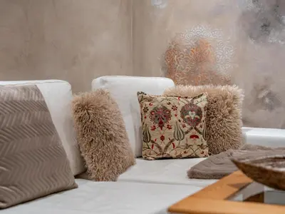 Ein Sitzbereich in der Unterkunft Alpenlodge Steiger