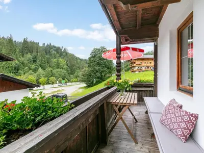 Ein Balkon oder eine Terrasse in der Unterkunft Zellner Top 1