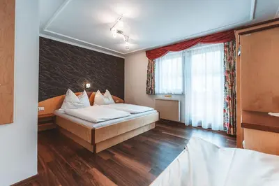 Ein Bett oder Betten in einem Zimmer der Unterkunft Ferienwohnung Seighäusl