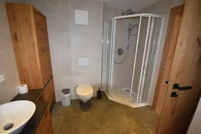 Ein Badezimmer in der Unterkunft Landhaus Stöcklbauer