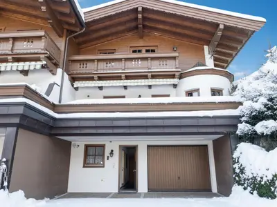 Das Gebäude in dem sich das Chalet befindet