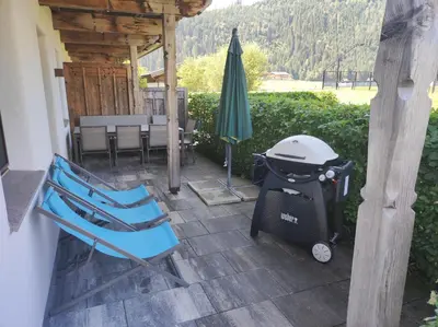 Ein Garten an der Unterkunft Alpin Residenz Panoramabahn Kitzbühel