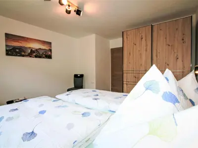 Ein Bett oder Betten in einem Zimmer der Unterkunft Apartment Vom Gerslosstein zum Rumerblick by Interhome