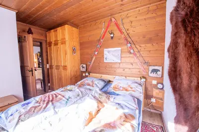 Ein Bett oder Betten in einem Zimmer der Unterkunft Höchstädter Hütte
