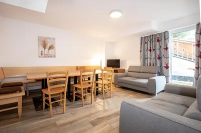 Ein Sitzbereich in der Unterkunft Chalet Central Top CC 6