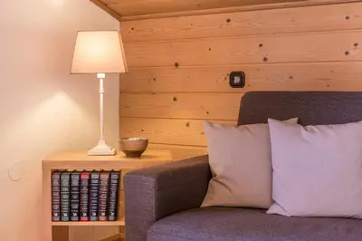 Ein Sitzbereich in der Unterkunft Ferienwohnung Neuhaus