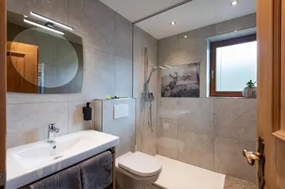 Ein Badezimmer in der Unterkunft Apartment Katharina Schneeberger