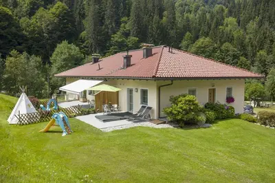 Ein Garten an der Unterkunft Appartementhaus Glashütte
