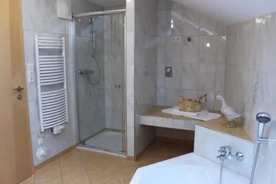 Ein Badezimmer in der Unterkunft Apartment Graber