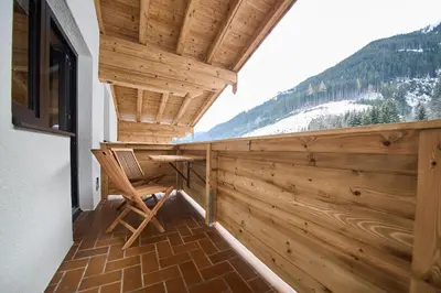 Ein allgemeiner Bergblick oder ein Berglick von der Ferienwohnung aus