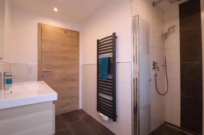 Ein Badezimmer in der Unterkunft Apart Kreidl