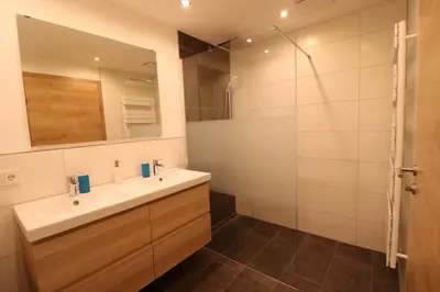 Ein Badezimmer in der Unterkunft Apart Kreidl