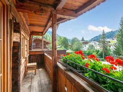 Ein allgemeiner Bergblick oder ein Berglick von der Ferienwohnung aus