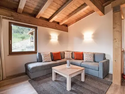 Ein Sitzbereich in der Unterkunft Apartment Resort Tirol Brixen 1 by Interhome
