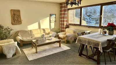 Ein Sitzbereich in der Unterkunft Apartment Bergblick 2