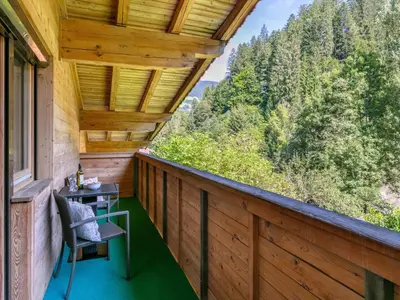 Ein Balkon oder eine Terrasse in der Unterkunft Jaggi