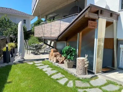 Ein Garten an der Unterkunft Apart Martina